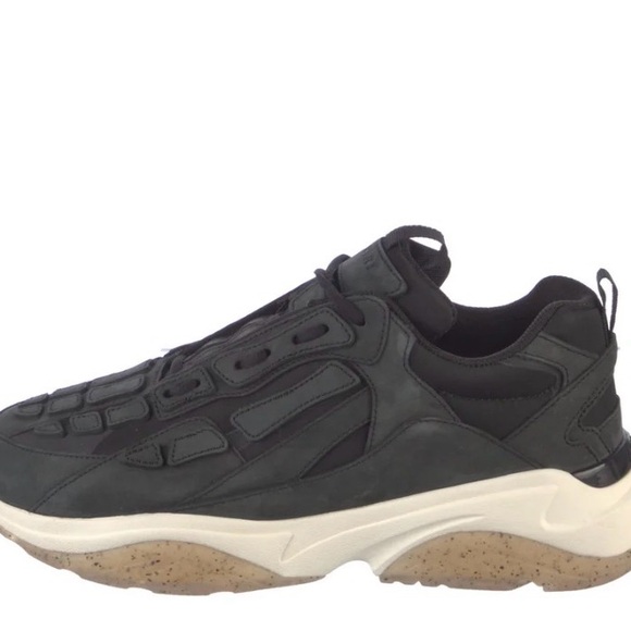 Amiri Trail Sneakers – Black Suede – Men’s Size 10 – Authentic – Dust Bag